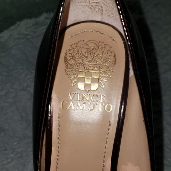 Vince Camuto heels patent leather - Picture 3 of 5